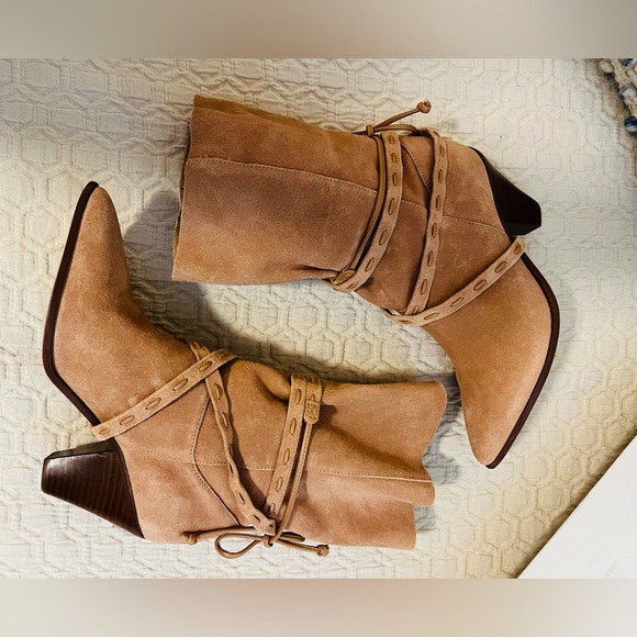 Schutz Portia boot tan suede size 6.5 - Picture 8 of 8